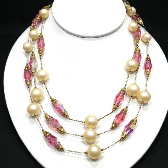Vintage 1960s Pink Crystal Necklace 3 Strand Aurora Borealis Faux Pearl Beads - Picture 3 of 8